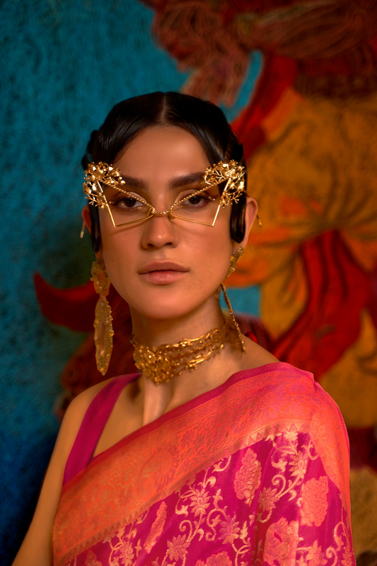 Elegant Pure Chaap Silk Saree with Weaving Detailing