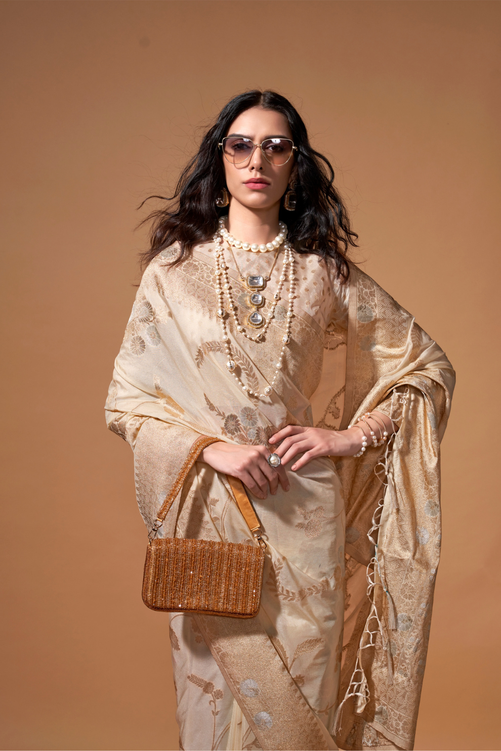 Pure Georgette Handloom Woven Silk Saree with Graceful Texture