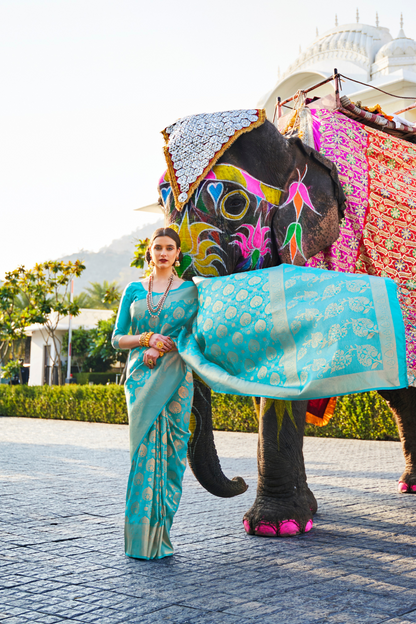 Elegant Kanjivaram Silk Saree with Rich Handloom Weaving