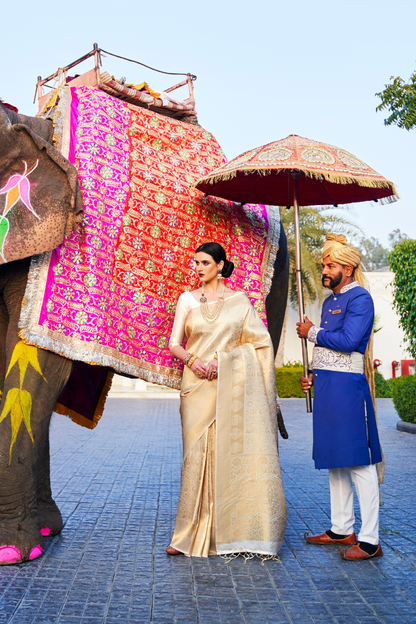 Elegant Kanjivaram Silk Saree with Rich Handloom Weaving