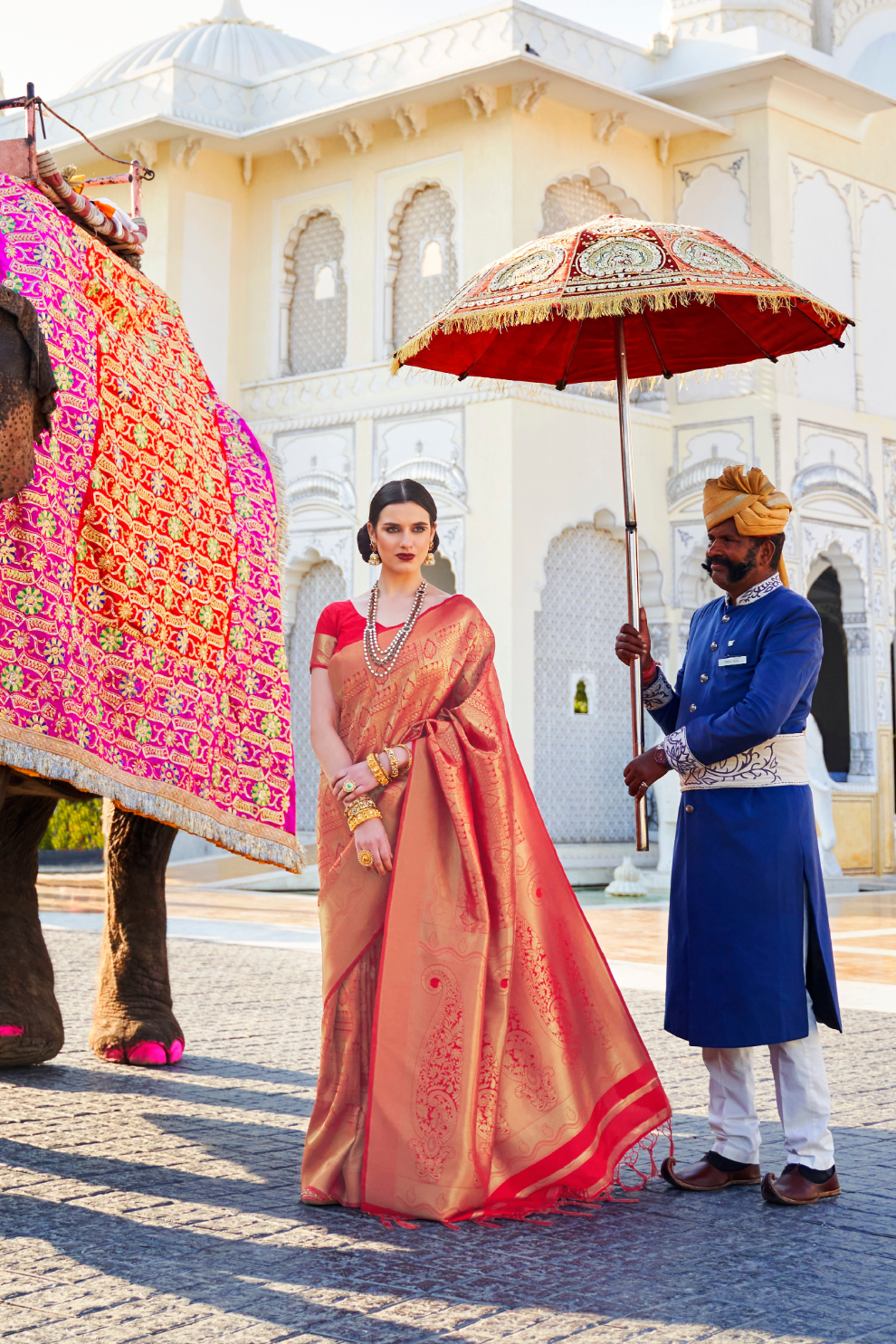 Elegant Kanjivaram Silk Saree with Rich Handloom Weaving