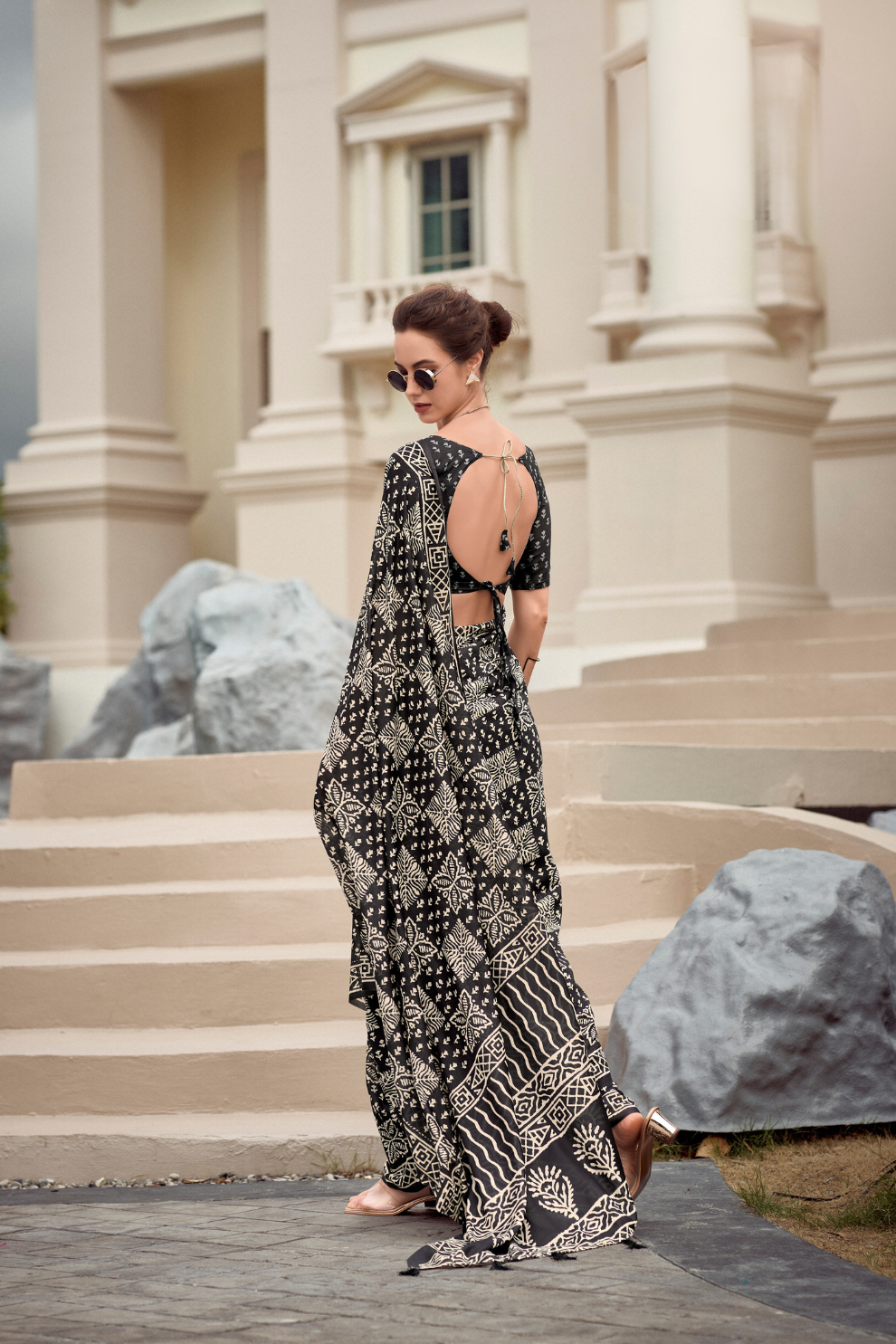 Elegant Whispers Pure Mal Mal Cotton Saree in Modern Digital Motifs - LaVante Fashion