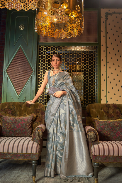 Banarasi Saree with Contrast Border and Traditional Weaving