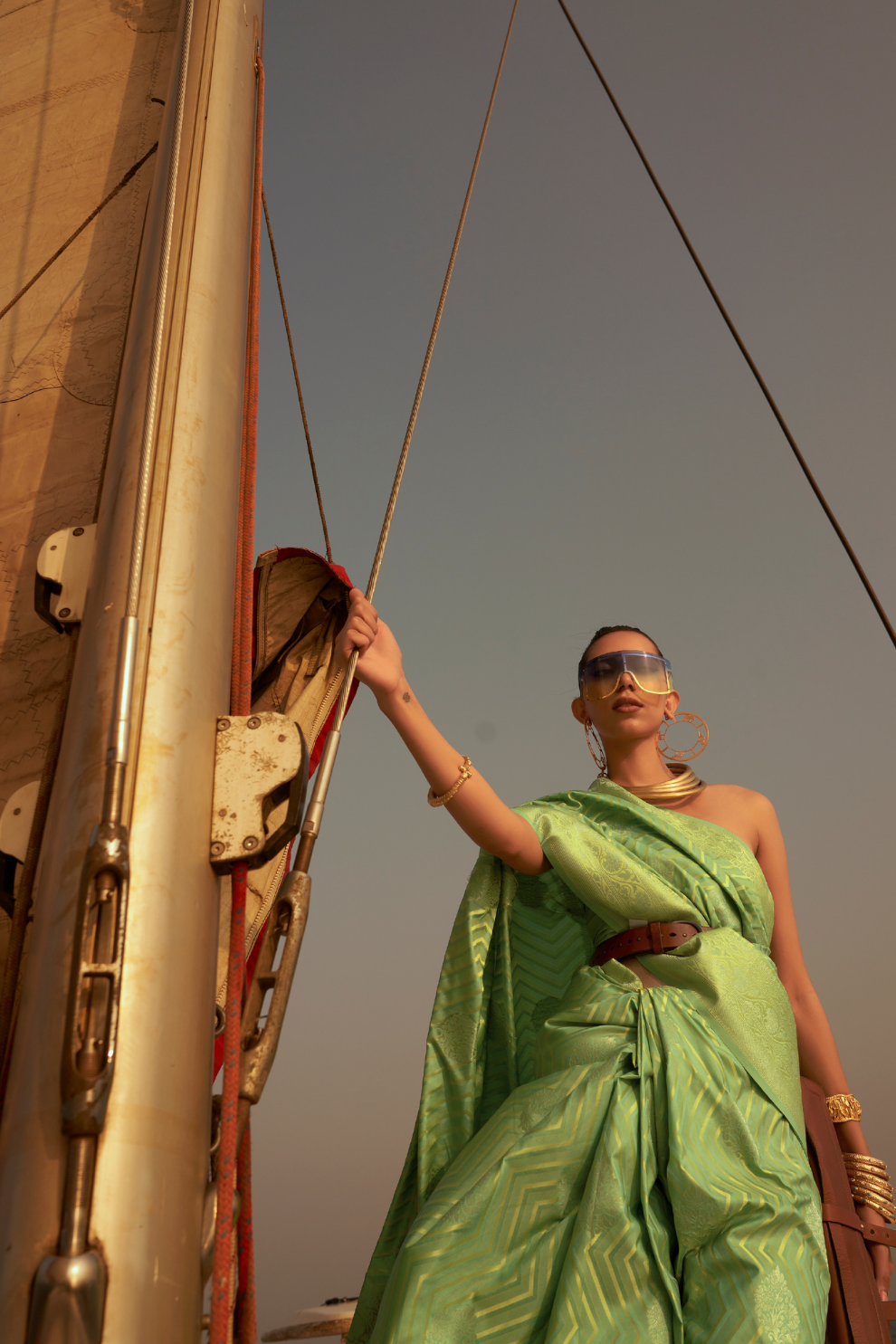 Regal Zari Woven Banarasi Saree with Traditional Motifs