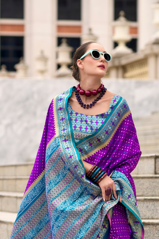 Royal Grace – Pure Soft Banarasi Silk Saree with Rich Zari Weaving - LaVante Fashion