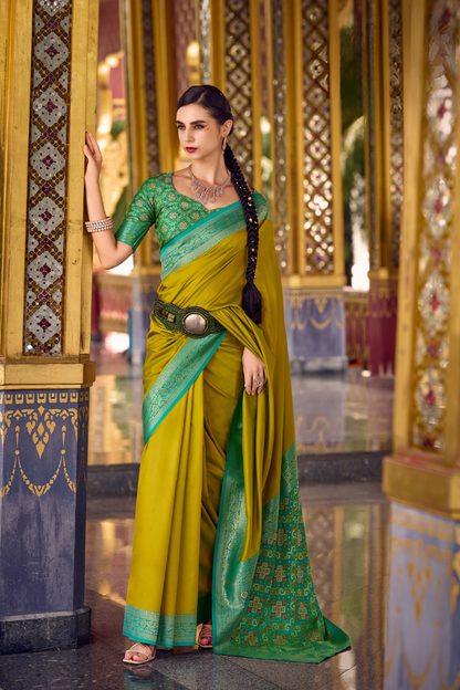 Pure Soft Banarasi Silk Saree with Traditional Zari Weaving - LaVante Fashion