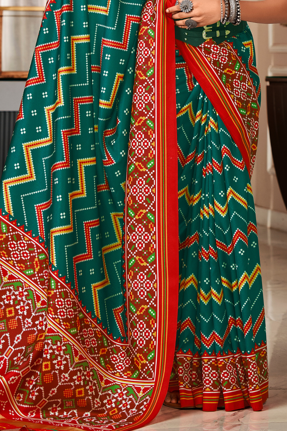 Pure Tussar Silk Saree with Patola Print & Lagdi Patta Pallu - LaVante Fashion