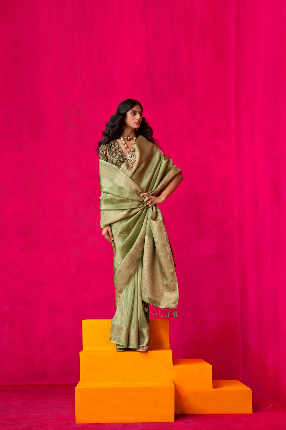 Elegant Tissue Silk Saree with Subtle Shine and Lightweight Grace