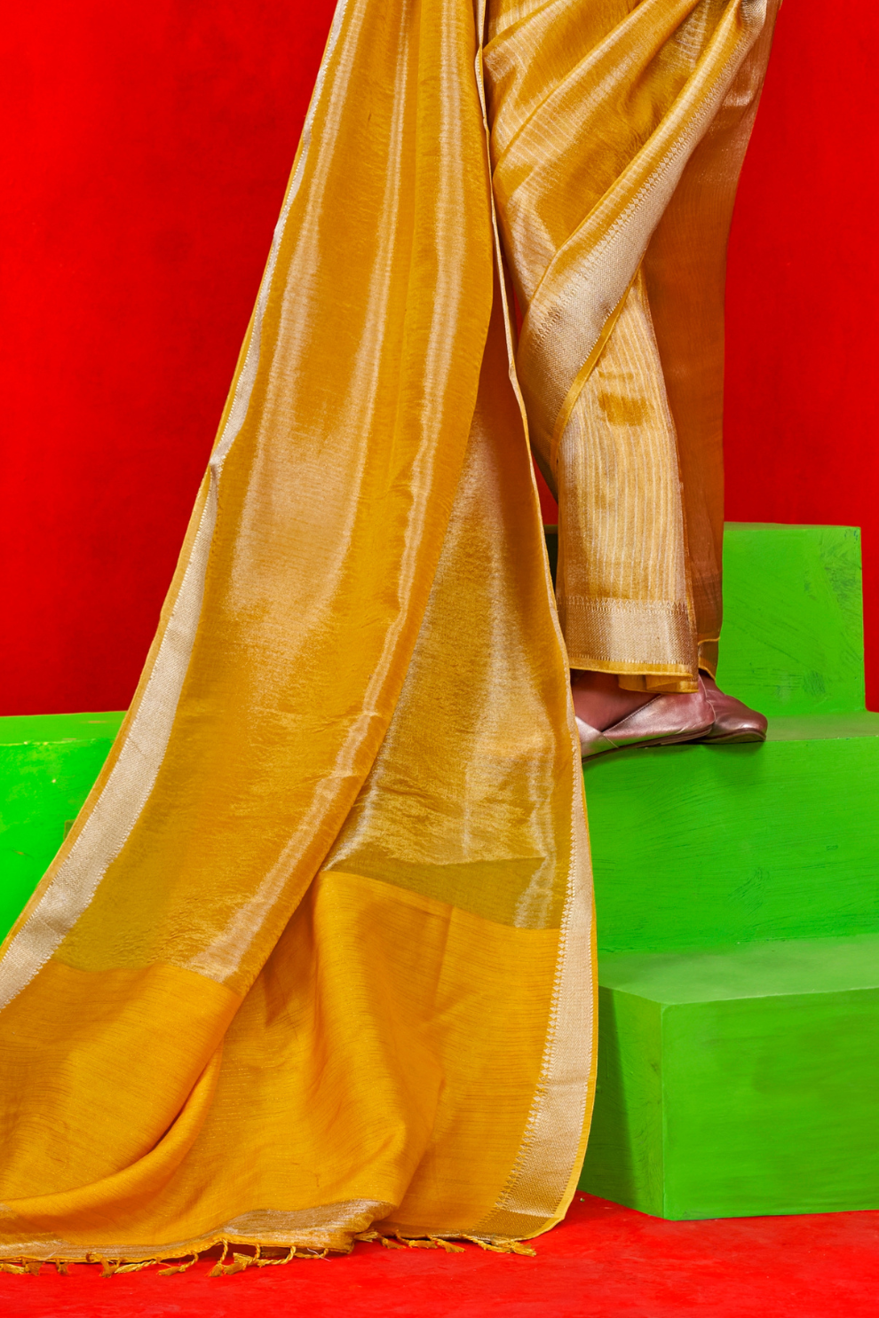 Pure Viscose Zari Tissue Saree with Subtle Shine and Elegance