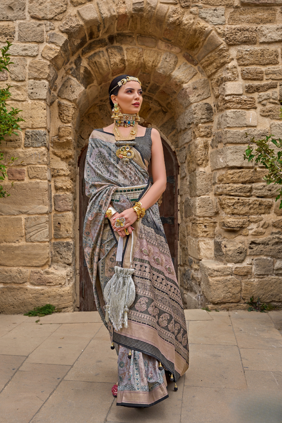 Traditional Wear Pure Silk Saree with Artistic Prints