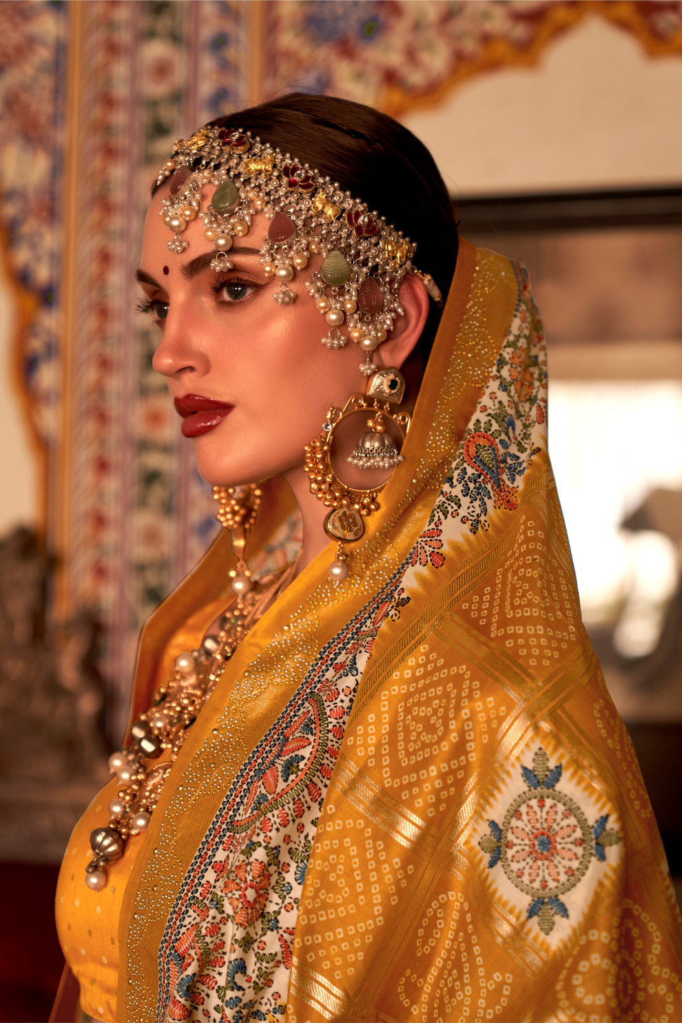 Elegant Pure Silk Bandhani Saree with Weaving and Artistic Print