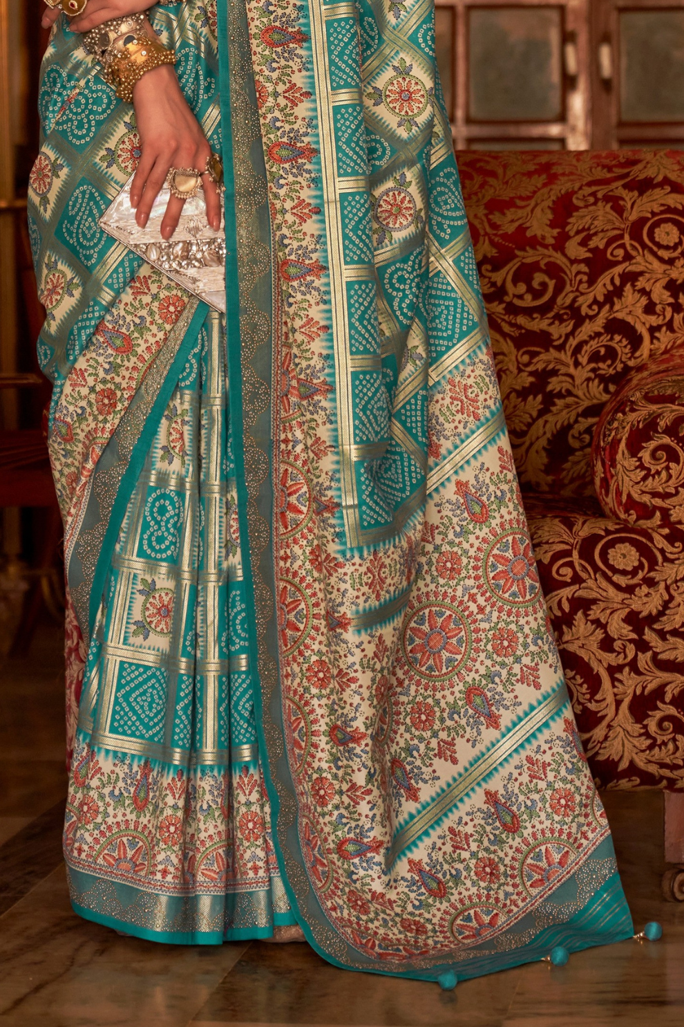 Elegant Pure Silk Bandhani Saree with Weaving and Artistic Print