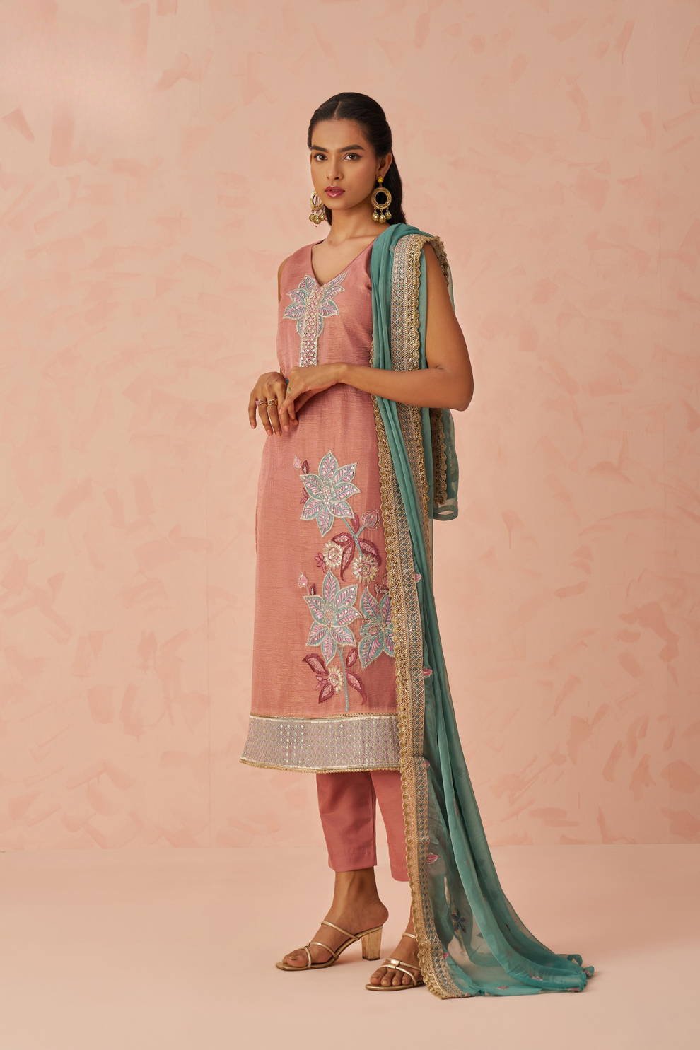 Stylish Fancy Kurtis – Perfect Blend of Tradition & Fashion