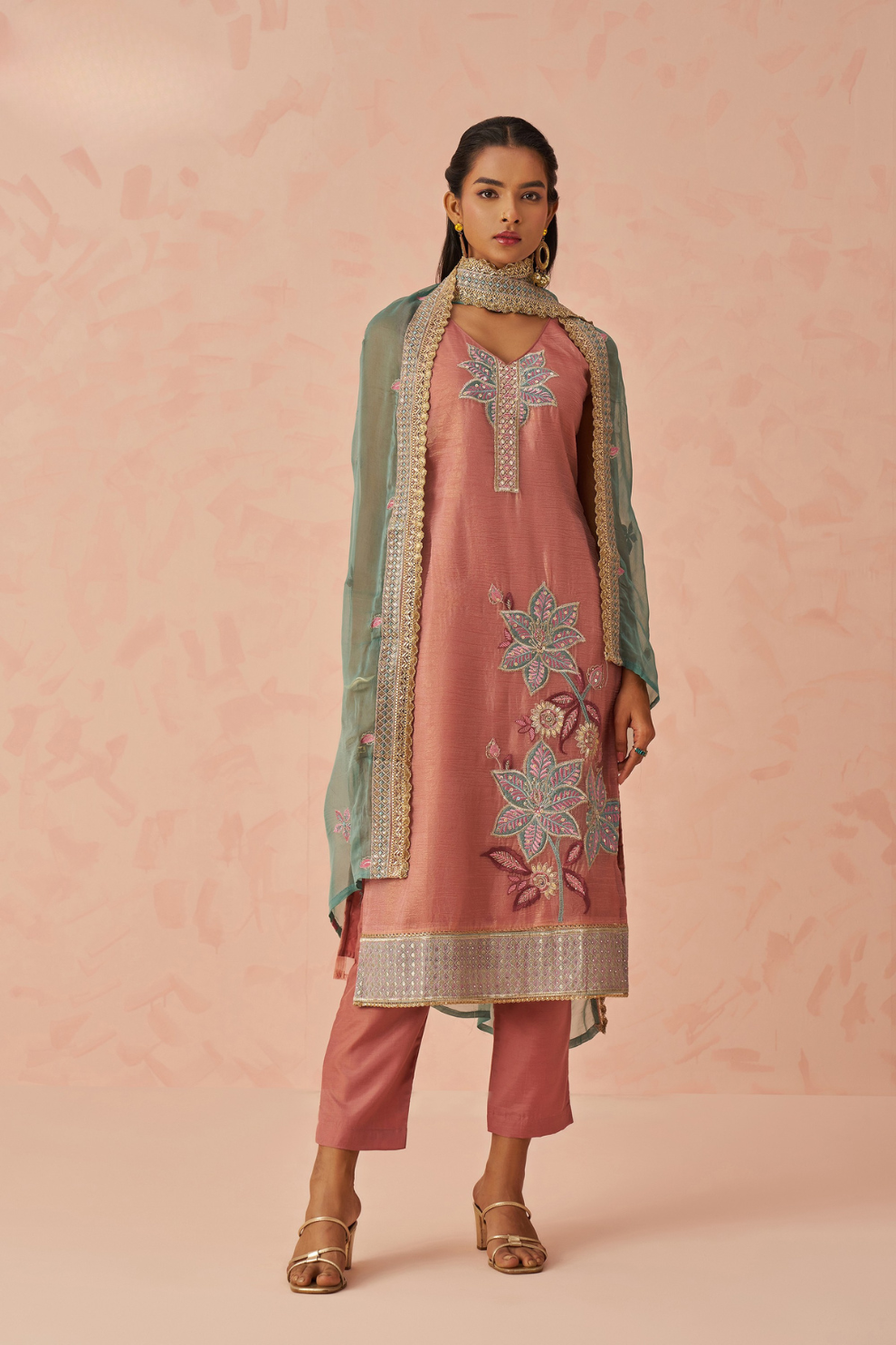 Stylish Fancy Kurtis – Perfect Blend of Tradition & Fashion