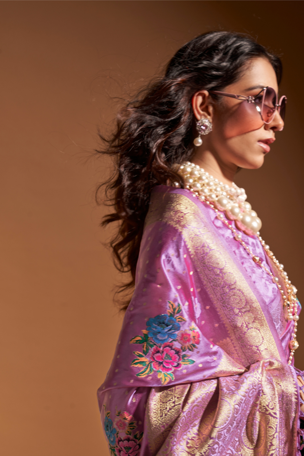 Elegant Floral Satin Silk Saree with Handloom Weaving Finish