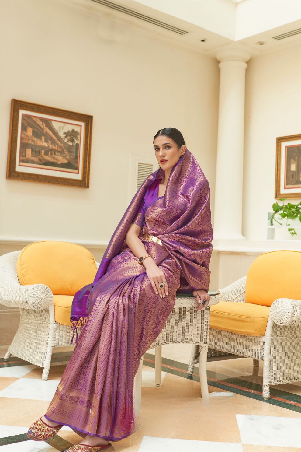 Traditional Zari Woven Silk Saree with Rich Ethnic Appeal