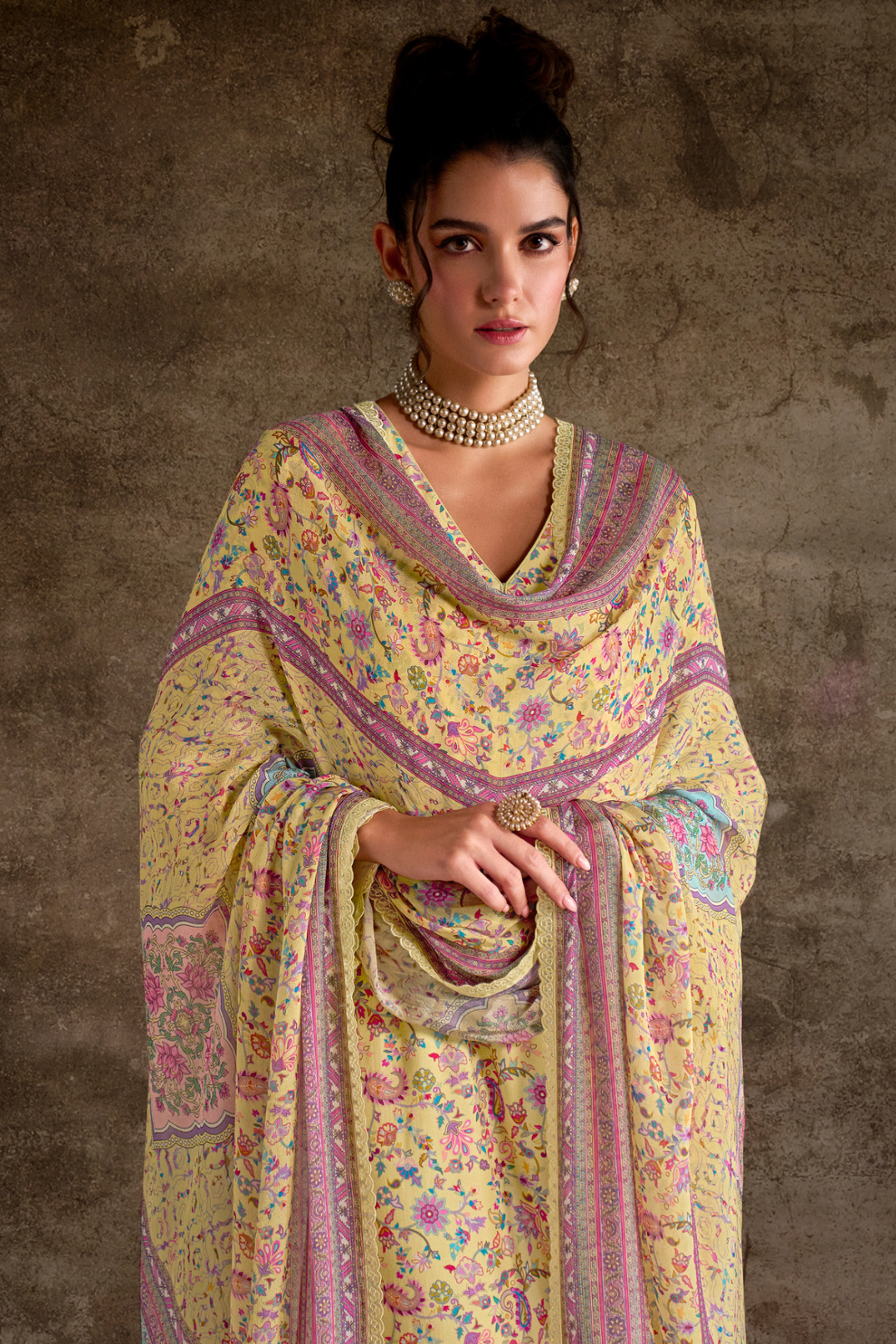 Pure Muslin Salwar Suit with Digital Print & Kashmiri Embroidery