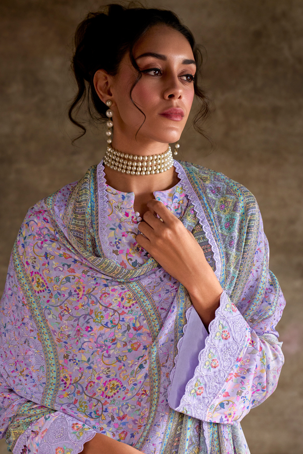 Pure Muslin Salwar Suit with Digital Print & Kashmiri Embroidery