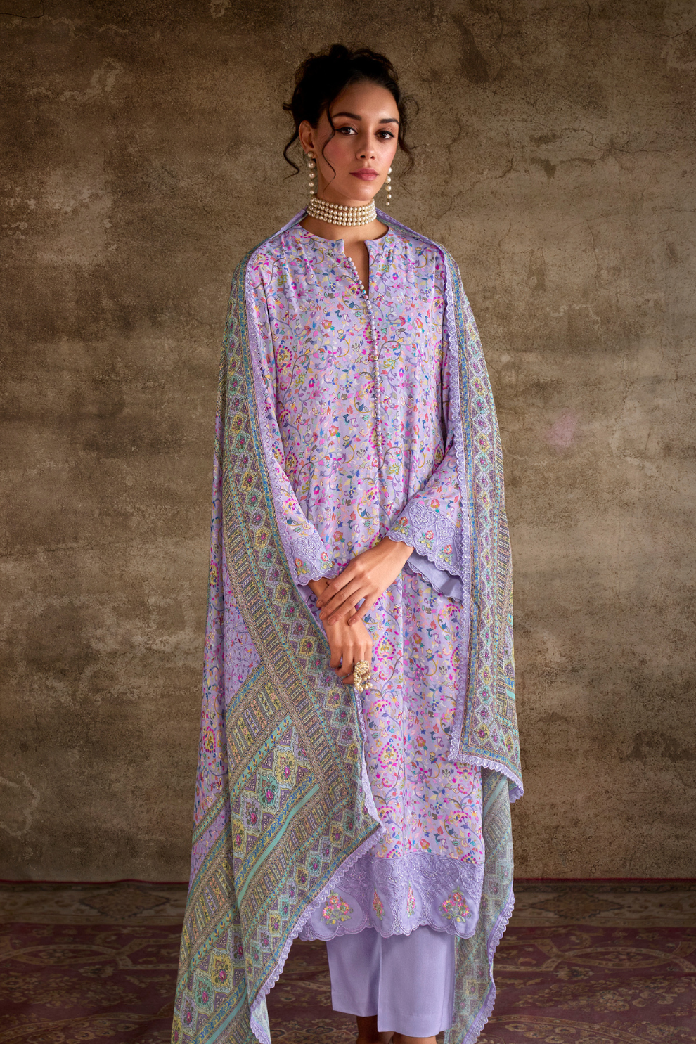 Pure Muslin Salwar Suit with Digital Print & Kashmiri Embroidery