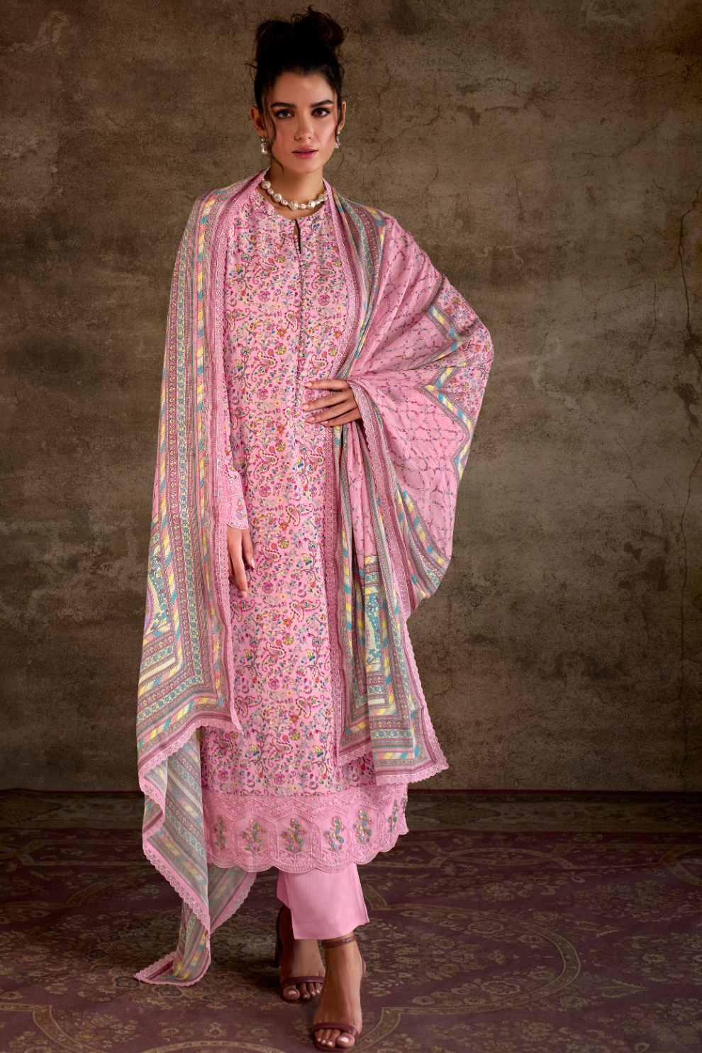 Pure Muslin Salwar Suit with Digital Print & Kashmiri Embroidery