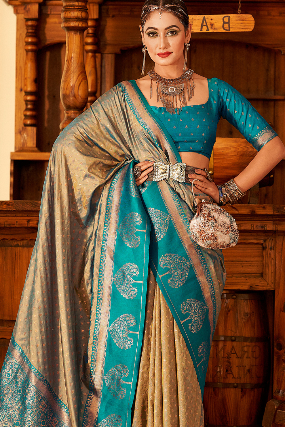Soft Banarasi Paithani Saree with Copper Zari Weaving - LaVante Fashion