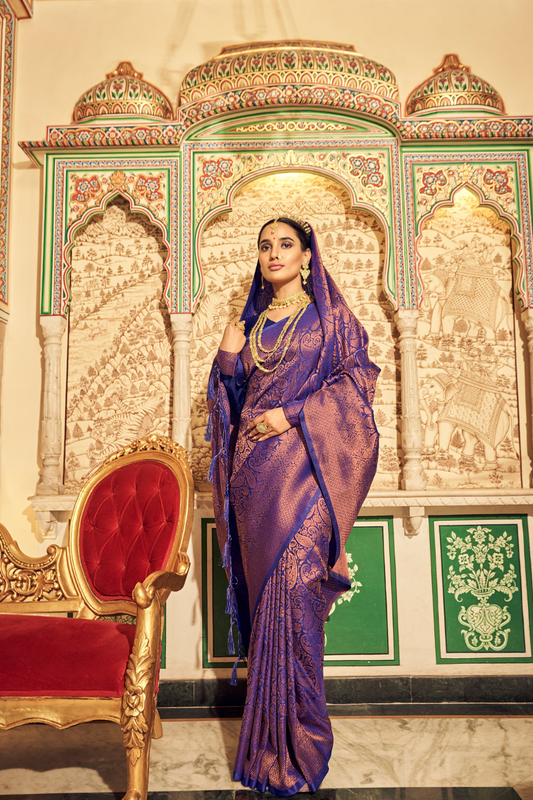 Graceful Loom Pure Handloom Silk Saree in Luxurious Soft Finish - LaVante Fashion