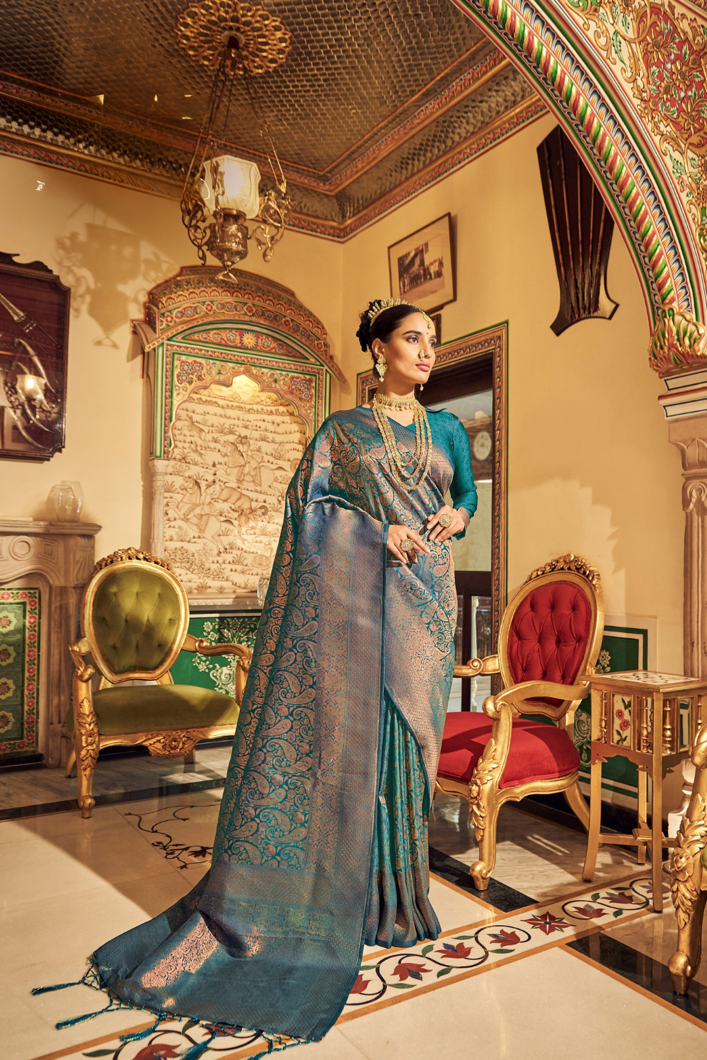 Graceful Loom Pure Handloom Silk Saree in Luxurious Soft Finish - LaVante Fashion