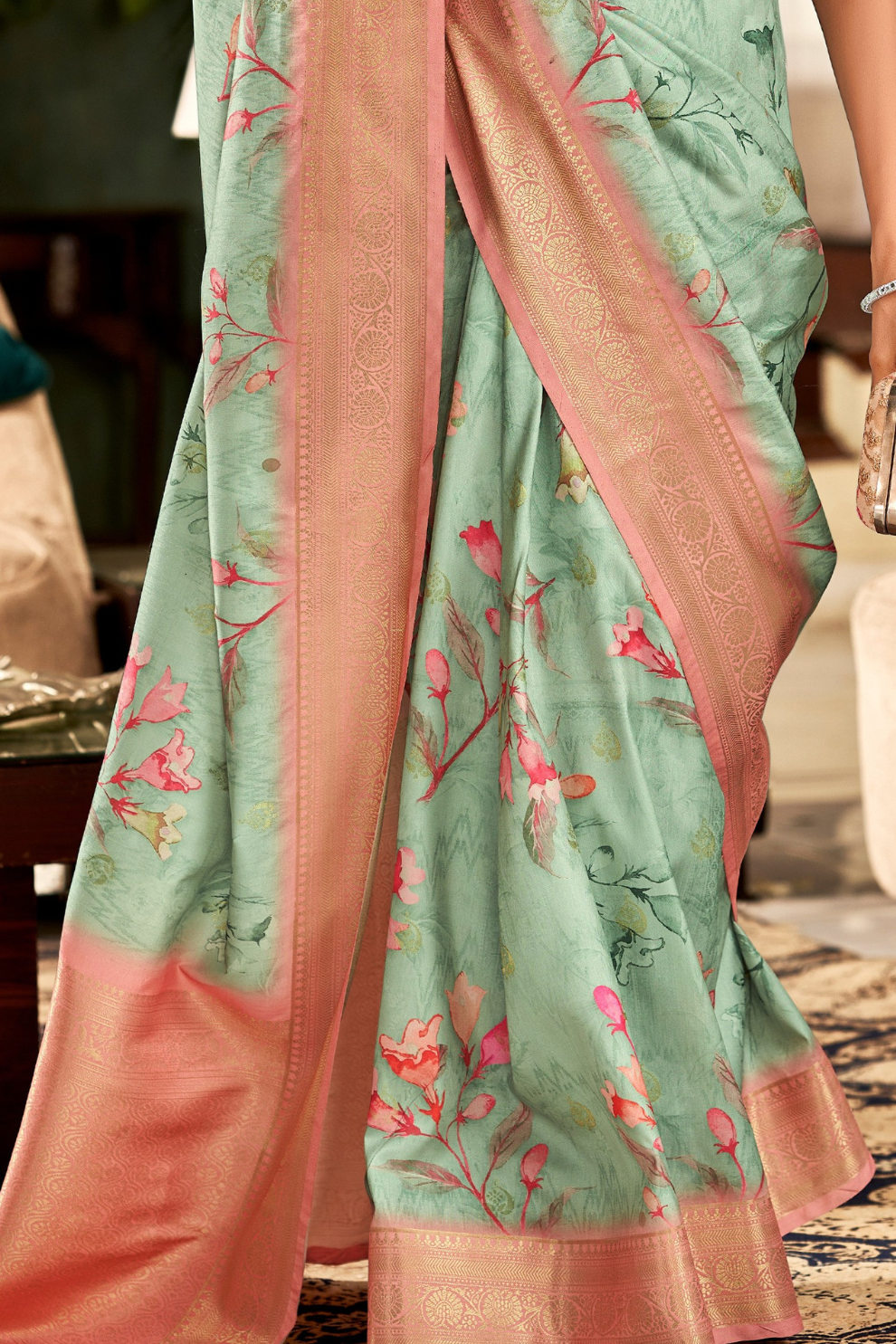 Elegant Soft Silk Saree with Contemporary Digital Print - LaVante Fashion