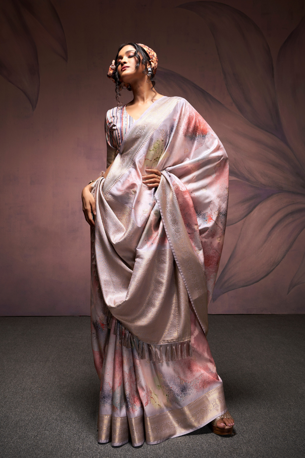Handloom Harmony Soft Silk Saree with Elegant Weaving - LaVante Fashion