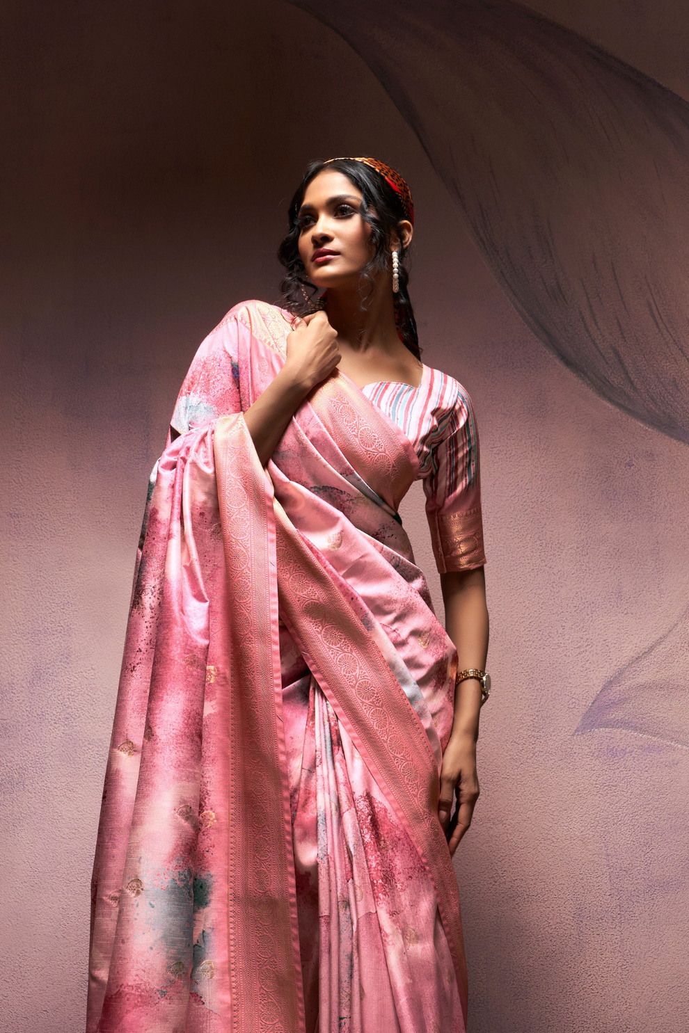 Handloom Harmony Soft Silk Saree with Elegant Weaving - LaVante Fashion