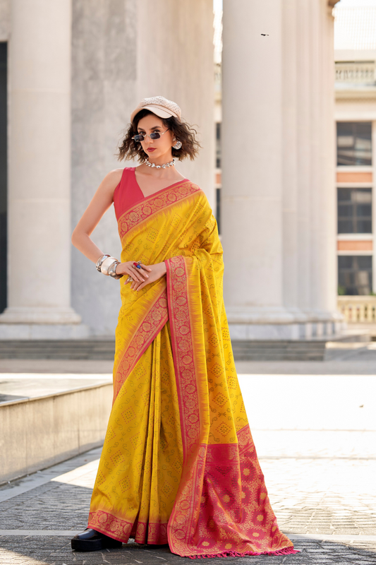 Soft Silk Saree with Ikkat Bandhani Fusion Design - LaVante Fashion