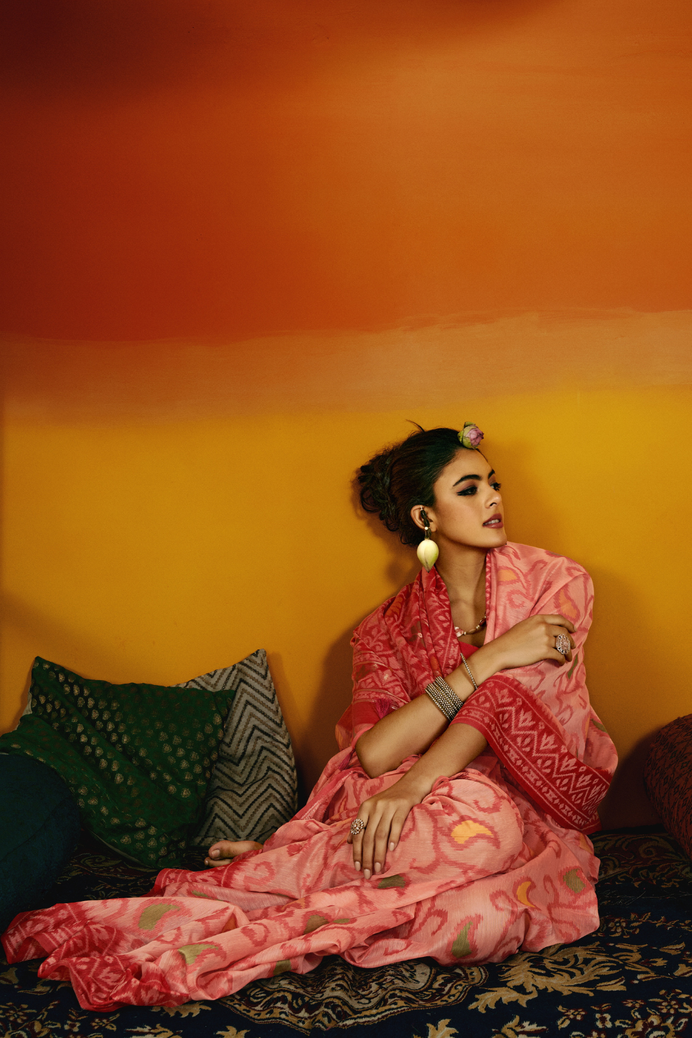 Grace Woven in the Threads of Spun Handwoven Jamdani Elegance