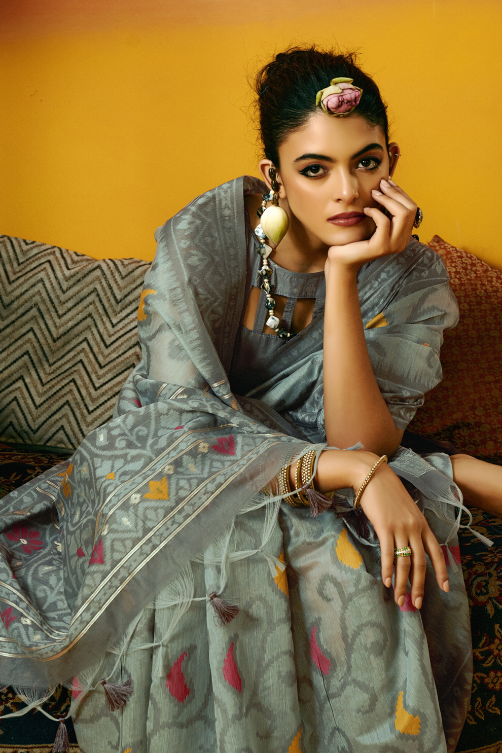 Grace Woven in the Threads of Spun Handwoven Jamdani Elegance