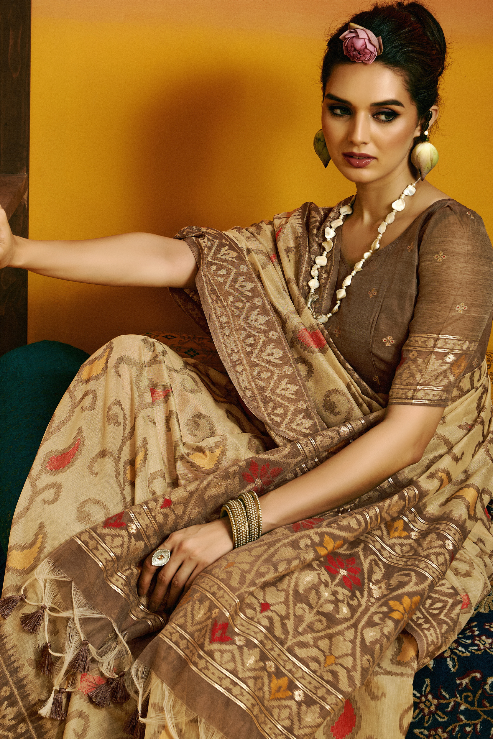 Grace Woven in the Threads of Spun Handwoven Jamdani Elegance