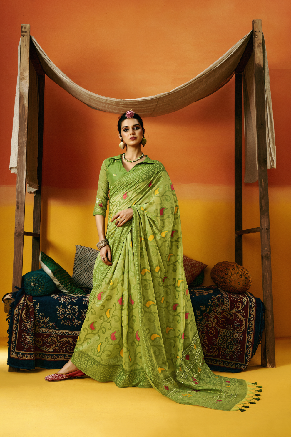 Grace Woven in the Threads of Spun Handwoven Jamdani Elegance