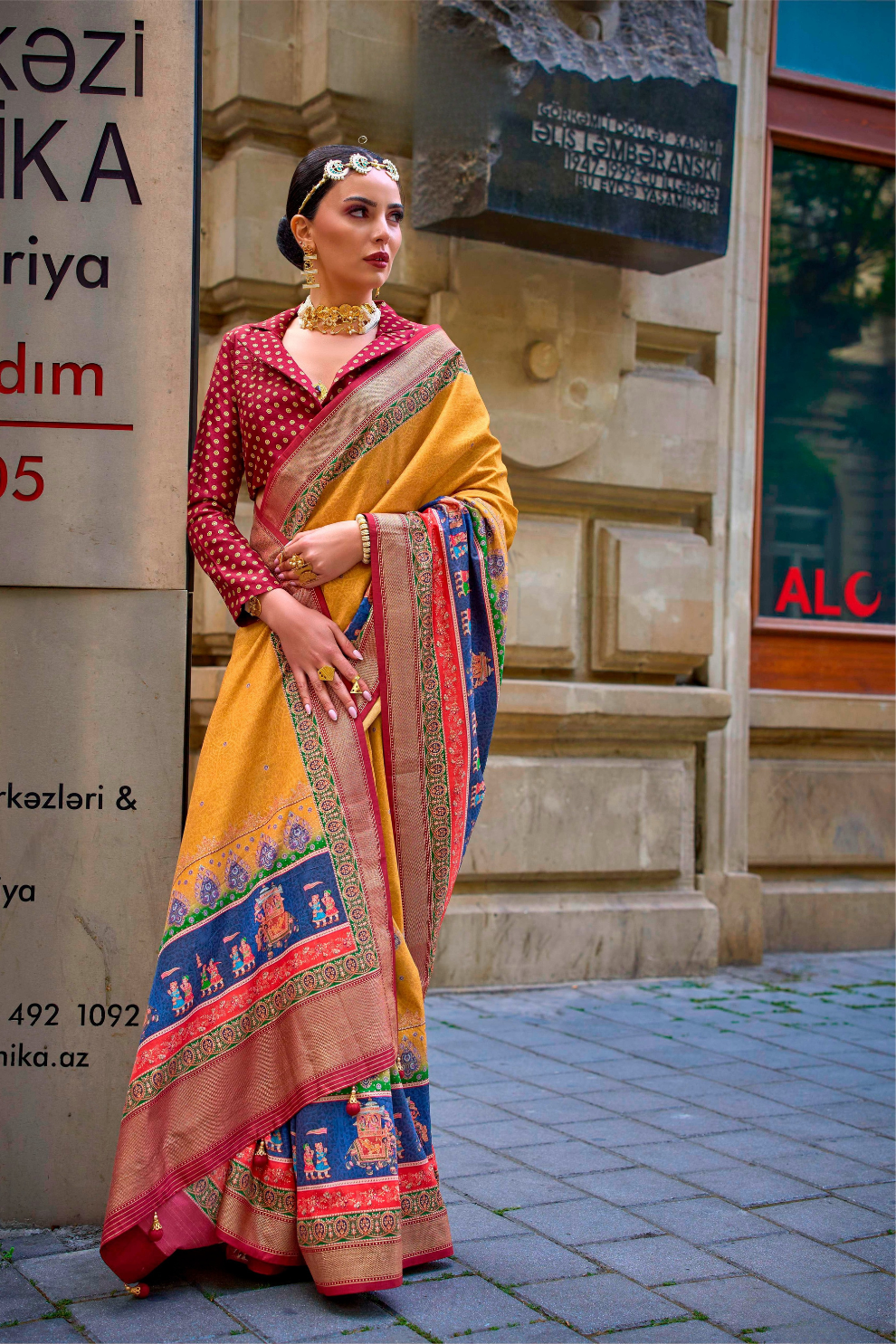Elegant Shine Super Poly Viscose Silk Saree with Apoxy Finish - LaVante Fashion