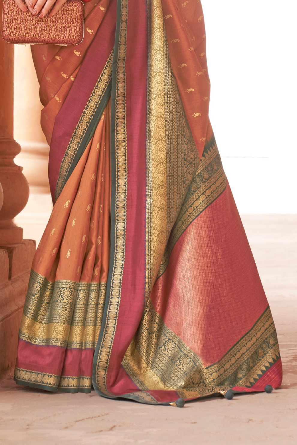 Kanjivaram Style Silk Saree with Designer Brooch and Clutch