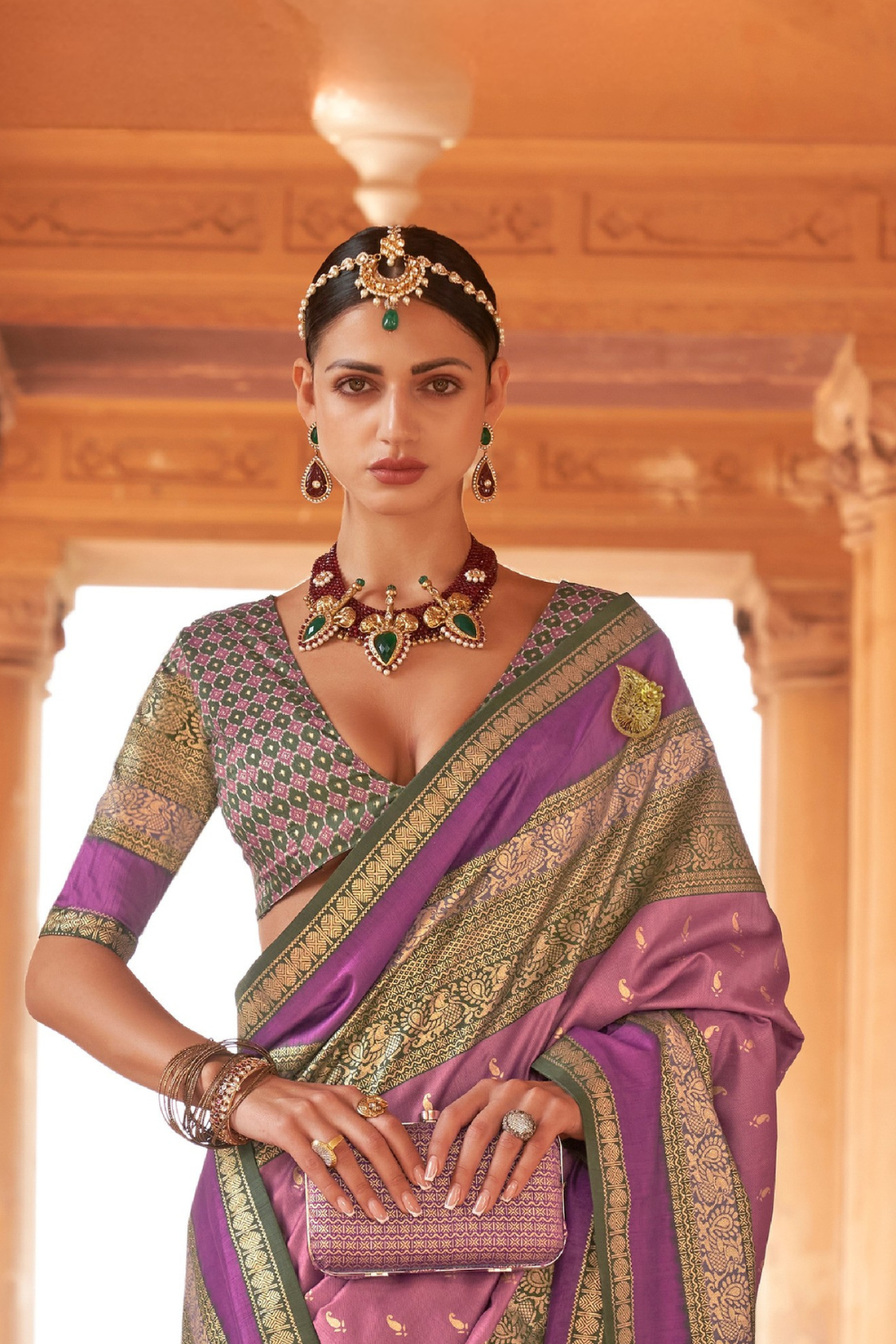 Kanjivaram Style Silk Saree with Designer Brooch and Clutch