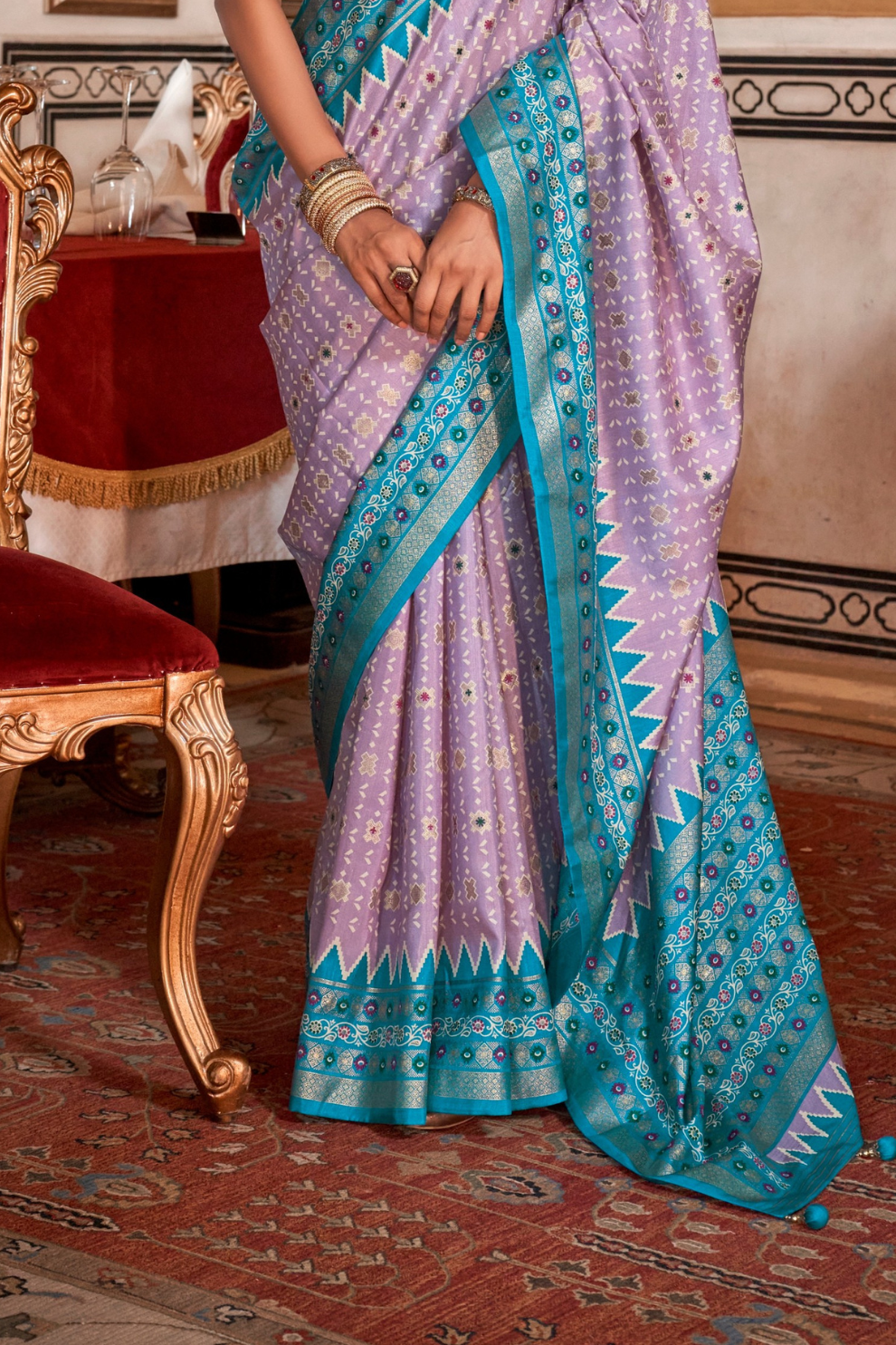 Soft Viscose Silk Woven Printed Patola Designed Saree