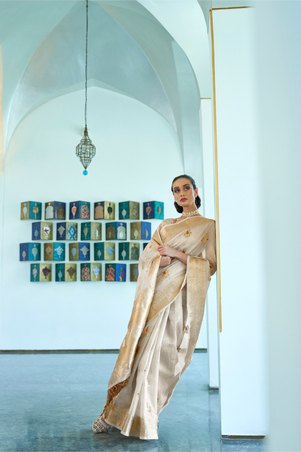 Tissue Finish Silk Saree with Blouse for Special Events