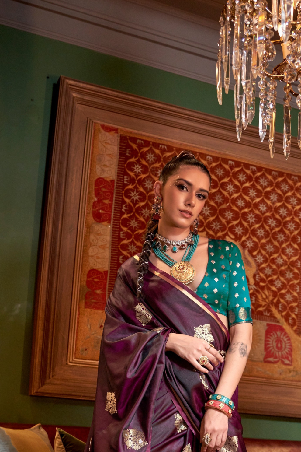 Pure Satin Handloom Silk Saree with Luxurious Weaving Detail