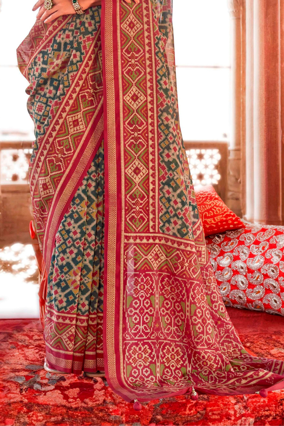 Two-Tone Georgette with Silk Saree Patola Design