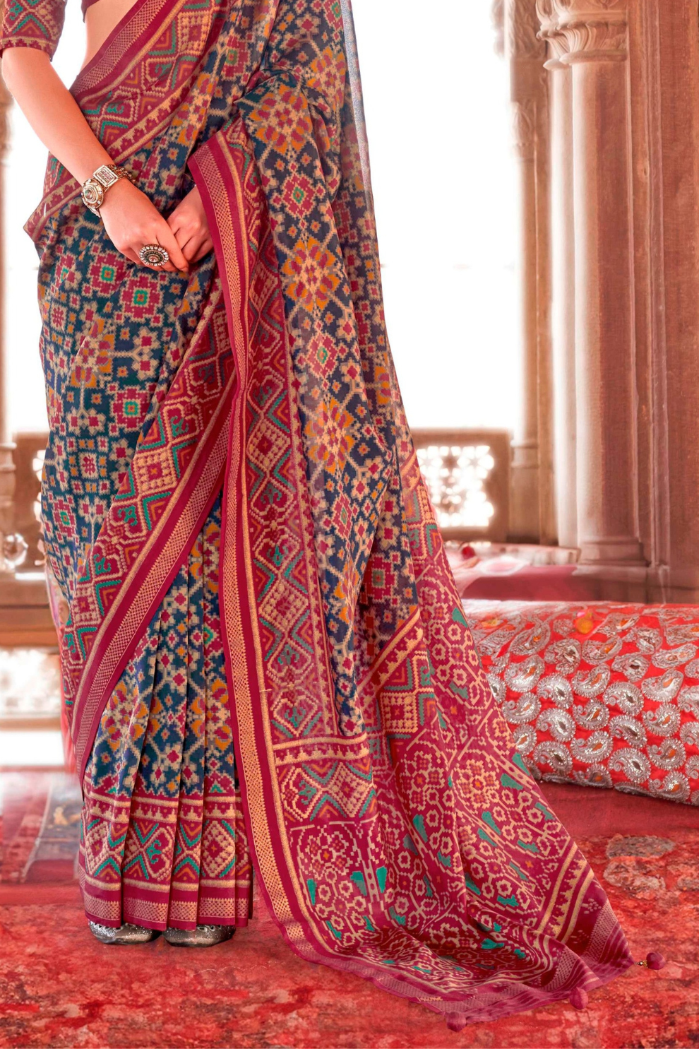 Two-Tone Georgette with Silk Saree Patola Design