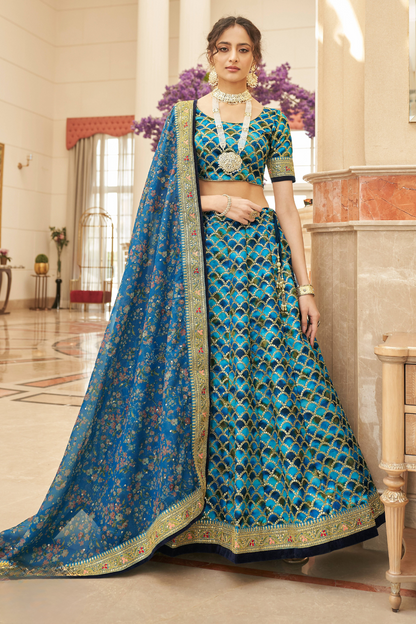 Elegant blouse and soft net dupatta with border detailing