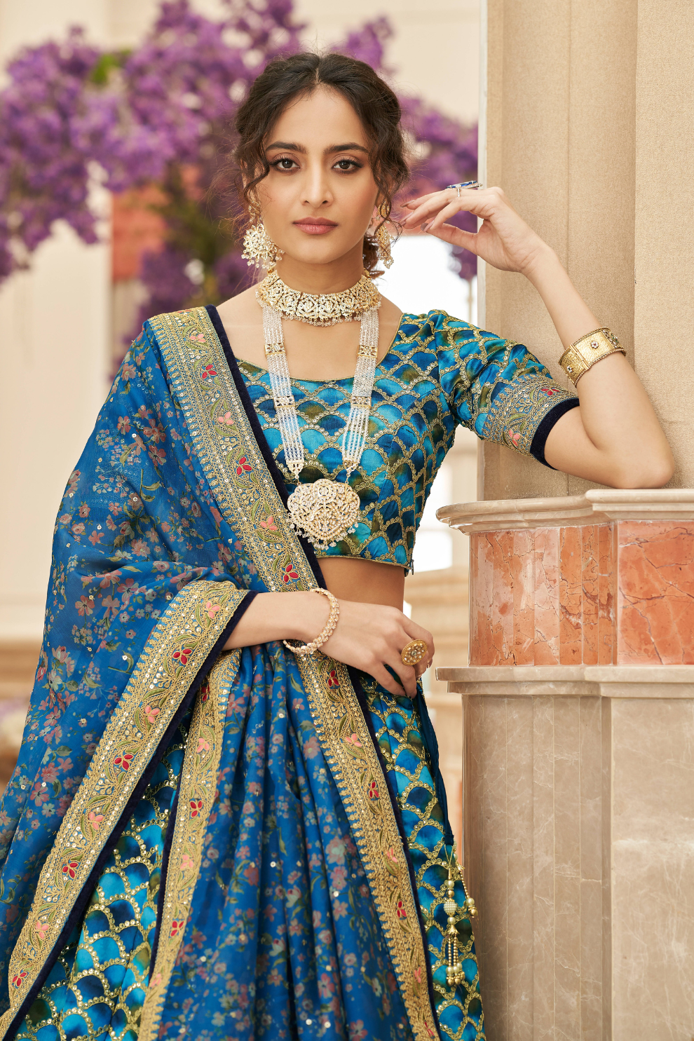 Elegant blouse and soft net dupatta with border detailing