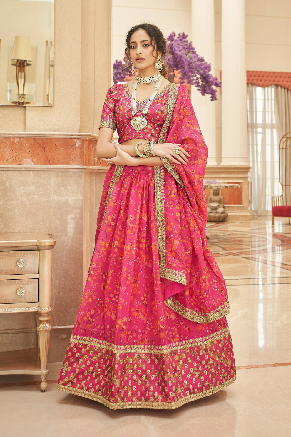 Elegant blouse and soft net dupatta with border detailing