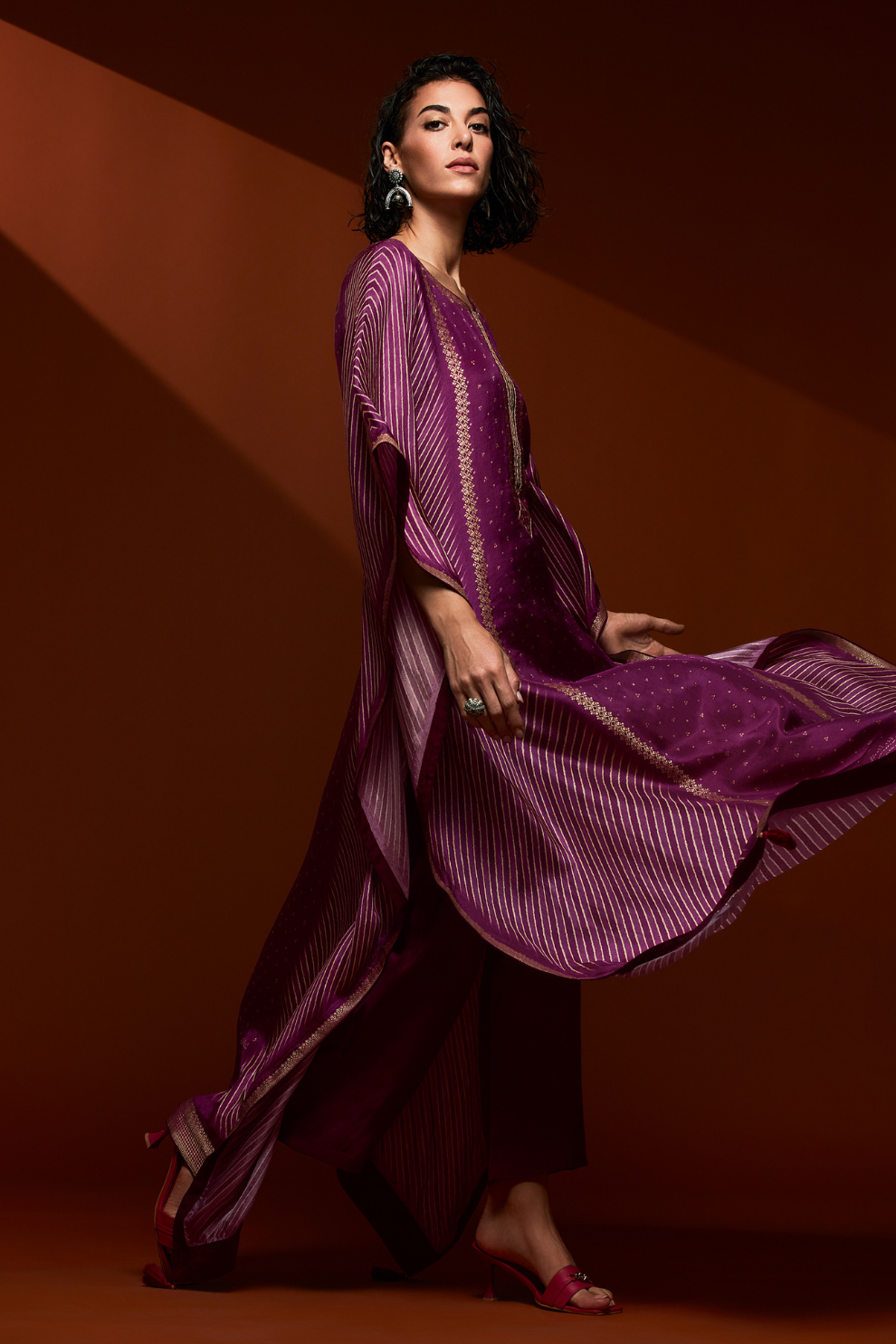 Viscose Bandhani Handwork Kaftan with Digital Print