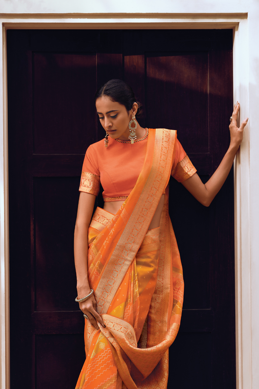 Vibrant Viscose Silk Bandhani Print Saree with Blouse Piece