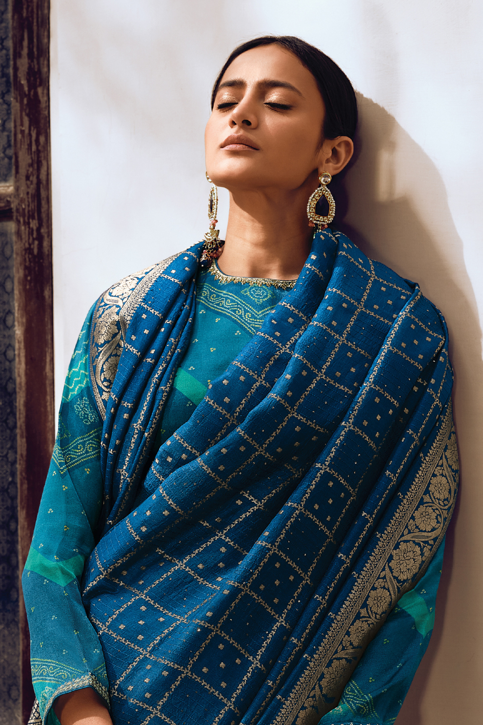 Classic Viscose Silk Saree with Contemporary Digital Print Blouse