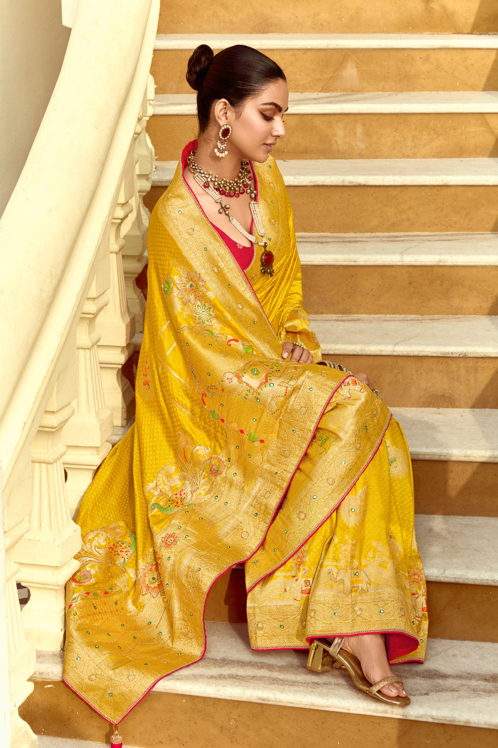 Banarasi Silk Saree with Traditional Zari Weaving Elegance